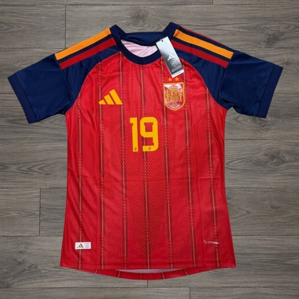 Adidas Spain Lamine Yamal 19 Jersey Mens Size Large 25/26 Home Soccer Jersey